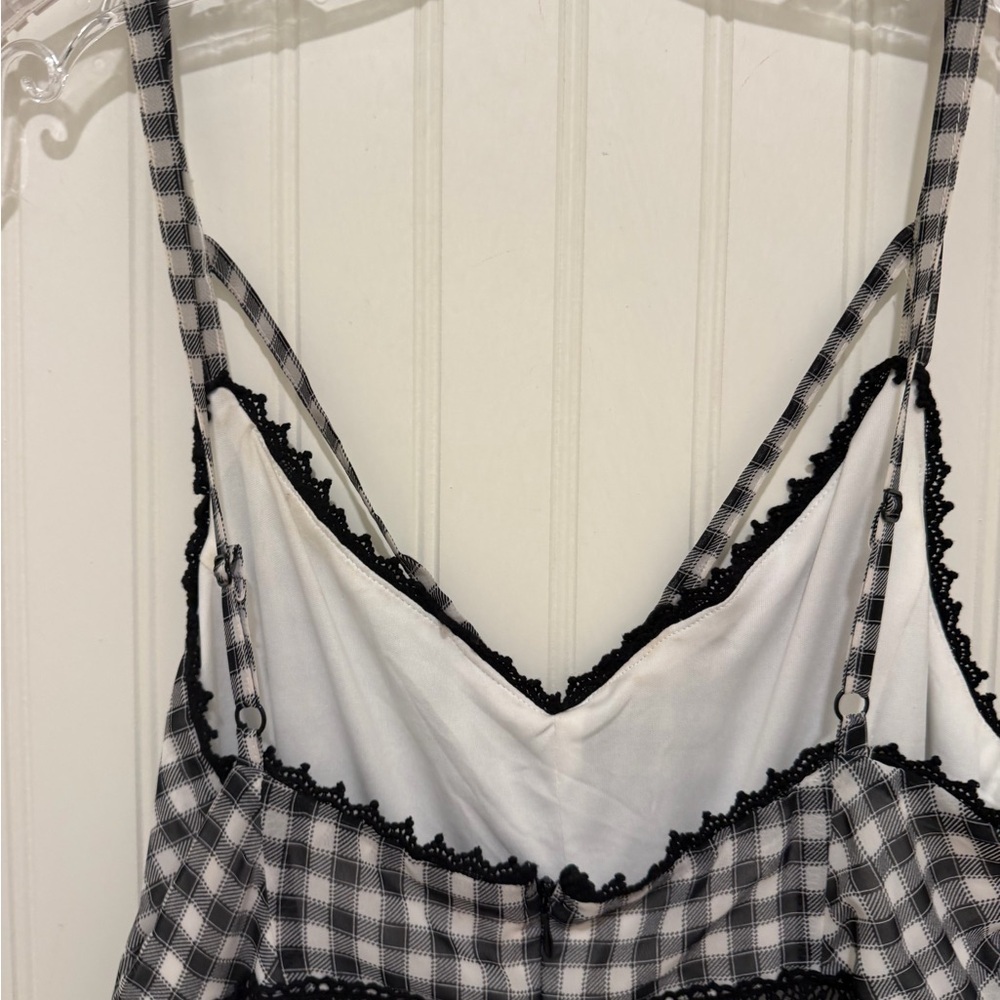 Nikibiki Black and White Lace Detail Dress M Y2K - Picture 6 of 8